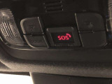 SOSボタンです。自動車の運転中、事故や急病時などの緊急事態が発生したときに、ヘルプネットを通じて外部に救助を手配するためのボタンです。