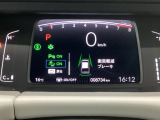 ホンダが推し進める総合先進安全装備のセンシング搭載! 衝突や斜線はみだしなどの危険が予測される時、センサーが警告。ヒューマンエラーを高度先進技術が補完してくれます。