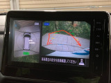【マルチアラウンドモニター】専用のカメラにより、上から見下ろしたような視点で360度クルマの周囲を確認することができます☆縦列駐車や幅寄せ時に活躍してくれます♪