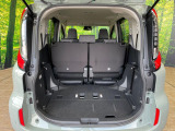 普段のお買い物や通勤、送迎等に十分な荷室スペースを確保しております。セカンドシートを倒すと、大きな荷物の積載も可能です♪
