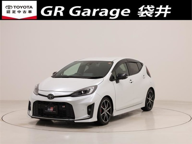 アクア 1.5 GRスポーツ 