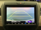 バックでの車庫入れも安心です! リアカメラが付いているバックモニター付のナビを装備しております。操作線もついており距離感も画面から確認できます。