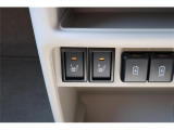 運転席/助手席シートヒーター付です。