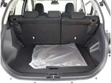 広々としたラゲージスペースを備えています。大きなものや長さのある荷物もしっかりと積み込めます。
