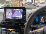 上空から見下ろしたような表示で車両感覚のつかみやすい『アラウンドビューモニター』に移動物検知警報(MOD)があり更に安心です。