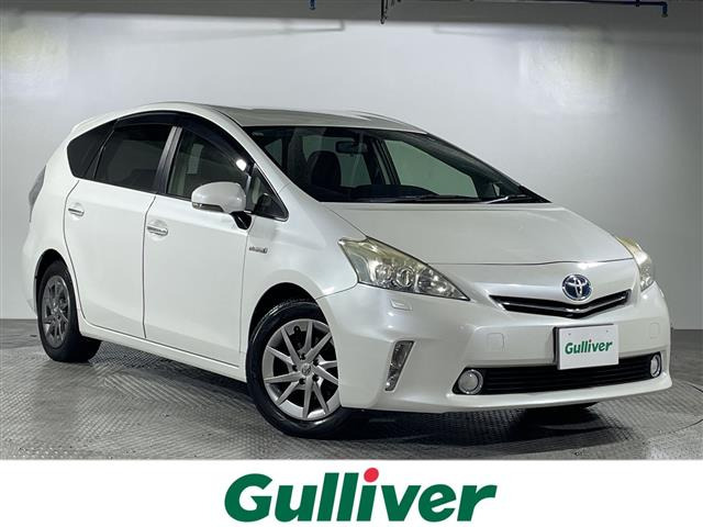 トヨタ プリウスα 