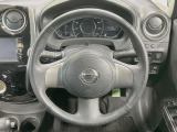 ステアリングも使用感が少なく、きれいな状態となっております♪