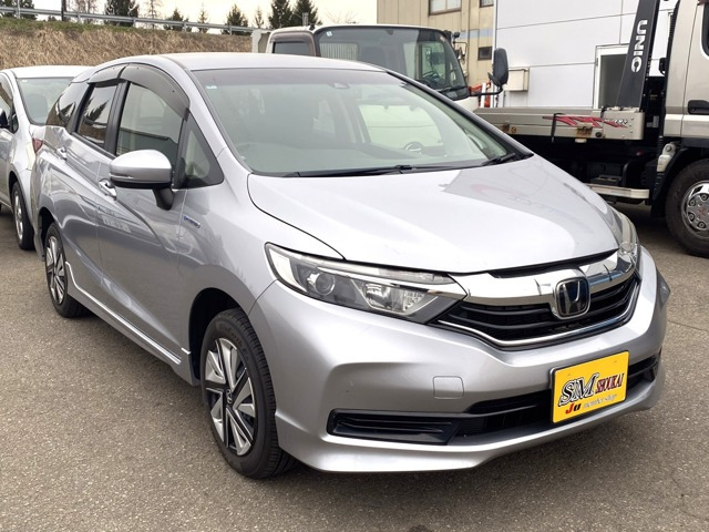 シャトル 1.5 ハイブリッド ホンダセンシング 4WD 