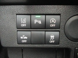 軽とは思えないほどの豊富な装備も魅力的!各機能の切り替えボタンは運転席から操作ラクラク。