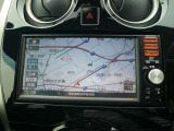純正メモリーナビ付きで、目的地まで案内してくれるので、遠距離ドライブも安心です♪
