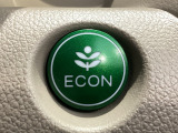★ECONスイッチ★ エコドライブを加速しよう!スイッチをONにすると、運転の仕方によるロスを抑え込み燃費をよくするようクルマが頑張ります(*^ー^*)燃費向上にチャレンジ♪