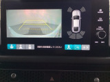 バックでの車庫入れも安心です! リアカメラが付いているバックモニター付のナビディスプレーを装備しております。バンパーについているソナーや、操作線もついており距離感も画面から確認できます。