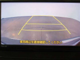バックガイドモニターで、後方を確認しながら安心して駐車することができます。運転初心者も熟練者も必須の機能ですよ!