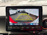 バックでの駐車が苦手な方や運転にあまり自信のない方でも後方の視界をしっかりサポート。安心して車庫入れが出来るバックカメラを装備しています!