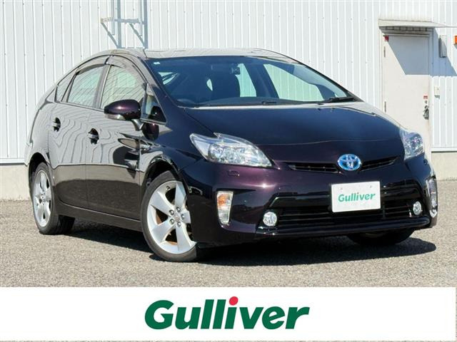 トヨタ プリウス 