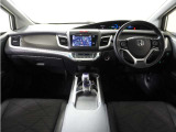 ◆視界広々で非常に運転しやすくロングドライブでも疲れを感じさせないすっきりとまとまったインパネ周りです。