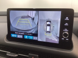全方位モニターがついています! 車の周囲を360&deg;安全確認できるので、普段の駐車はもちろんの事、縦列駐車や幅寄せの際にも活躍してくれますよ。