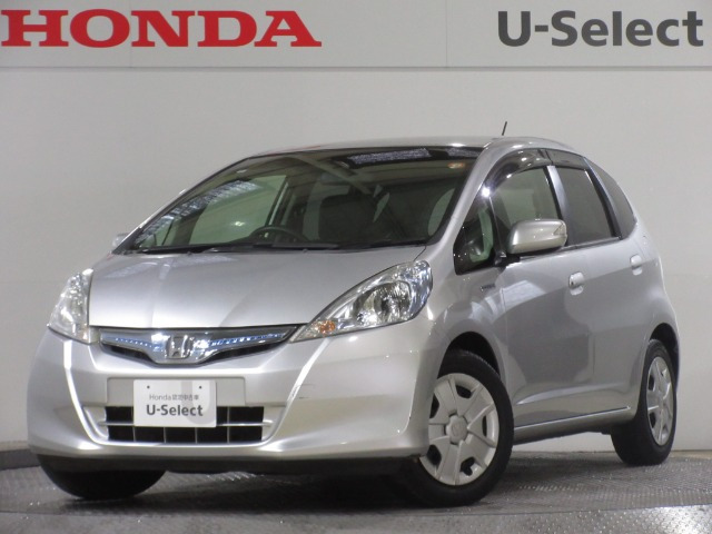 フィットハイブリッド 1.3 スマートセレクション ファインスタイル 