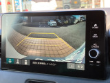 バックカメラ♪運転席から死角となりやすい部分も見えやすく車庫入れの苦手な方にも楽に駐車できます☆