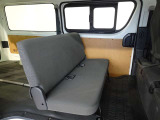 3名乗車できるセカンドシートです。