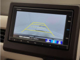◆バックカメラ◆リバースにするだけで映ります、後方の安全確認や、狭い駐車場での車庫入れ、雨の日や夜間など視界の悪い時に便利です!安全にバックする為には欠かせない装備です。