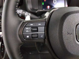 オーディオコントロールスイッチ付き!ハンドルを握ったままチャンネルや音量の調整が可能です。見た目以上に運転していると便利な機能なんですよ。