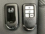 スマートキーです!ドアの施錠・解錠・エンジンの始動がスムーズで大変便利です!
