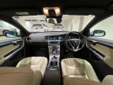 V60 D4 ダイナミック エディション ディーゼル 