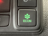 ★ECONスイッチ★ エコドライブを加速しよう!スイッチをONにすると、運転の仕方によるロスを抑え込み燃費をよくするようクルマが頑張ります(*^ー^*)燃費向上にチャレンジ♪