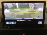 バックカメラの画像です。ガイドラインがスムースな車庫入れをサポートいたします!車庫入れの安心感がアップしますね☆