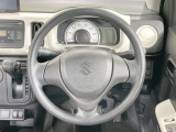 ステアリングも使用感が少なく、きれいな状態となっております♪