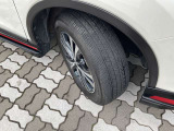 タイヤの溝もございます。