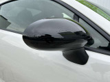 電動格納ミラー、狭い駐車場では大活躍♪