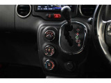 インパネレイアウトのATシフトは操作しやすいです♪