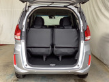 ラゲッジスペースも充分な広さです♪