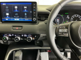 ホンダ純正メモリーナビ搭載なので、遠方へのドライブもお任せ下さい!ステアリング左手側にオーディオ関連のコントロールスイッチを配置しています。操作時は視線を逸らすことなく運転に集中できます