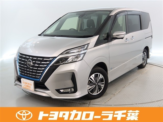 セレナ 1.2 e-POWER ハイウェイスターV 