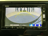 バックカメラ付きで後方の確認も安心です!スムーズな駐車・車庫入れをサポートいたします!