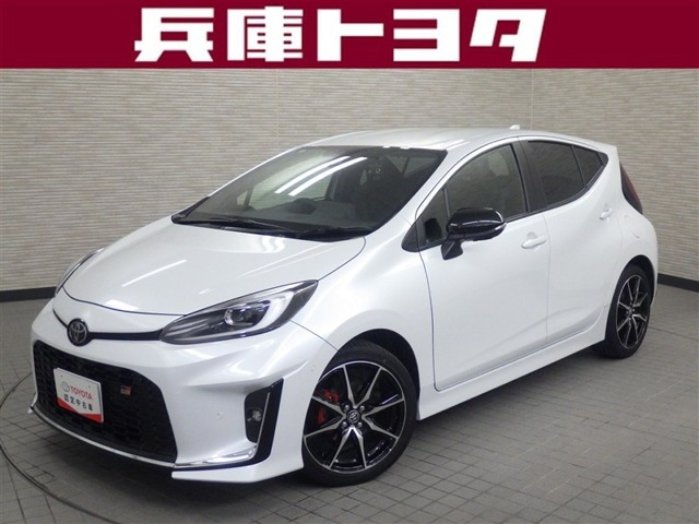 アクア 1.5 GRスポーツ 