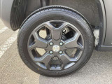 純正のアルミホイール!足元までカッコよく決まってます!