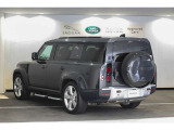 ディフェンダー 130 ファースト エディション 3.0L D300 ディーゼル 4WD 
