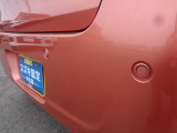 バックソナー装備でバックでの駐車も安心です