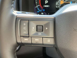 ステアリングスイッチ搭載!ハンドルひとつで手を離さなくても運転中視線をそらさなくても操作が出来て便利です