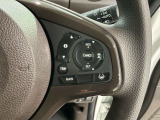 クルーズコントロールを装備しています。高速道路などで一定の速度で走ってくれるので運転が楽ですよ!速度を設定できますので、スピードの出しすぎにも注意できます。