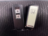 便利なスマートキー2個付きです。