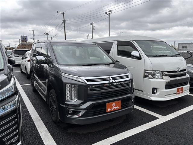 デリカD:5 アーバンギア 2.2 G パワーパッケージ 4WD 黒革シート 純正ナビ フルセグTV