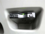 ETC車載器付きです。高速道路の料金所もスムーズに通過できます。