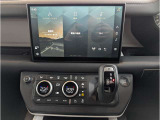 新しく生まれ変わったインフォテイメントシステム「Pivi Pro」を搭載します。AppleCarPlay / Android Auto接続にも対応。より直感的でスマートな操作が可能となります。