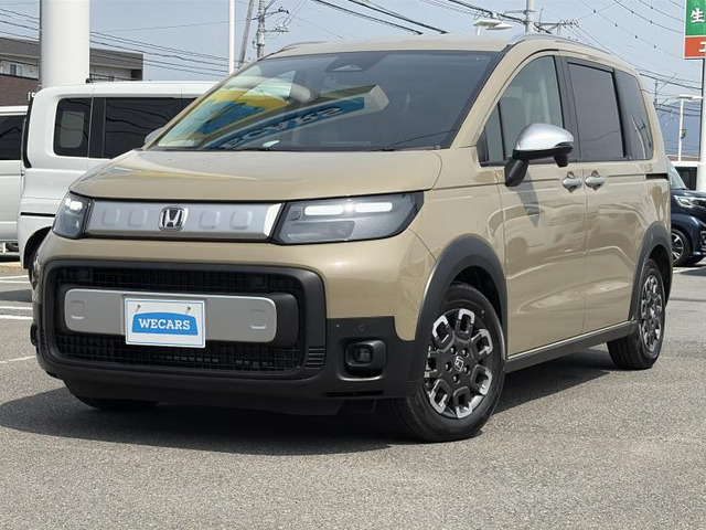 フリード 1.5 クロスター 