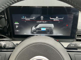 燃費情報の確認や先進技術の設定がメーター内のモニターで簡単にできちゃいます☆